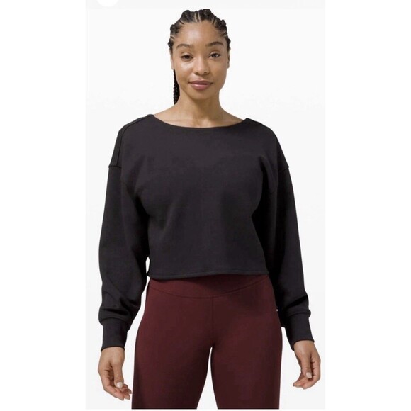LULULEMON Twist Back-to-Front Pullover Black Sweatshirt Athleisure Crop Sz 6 - Picture 7 of 12